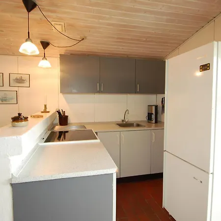 Amazing In With Kitchen *